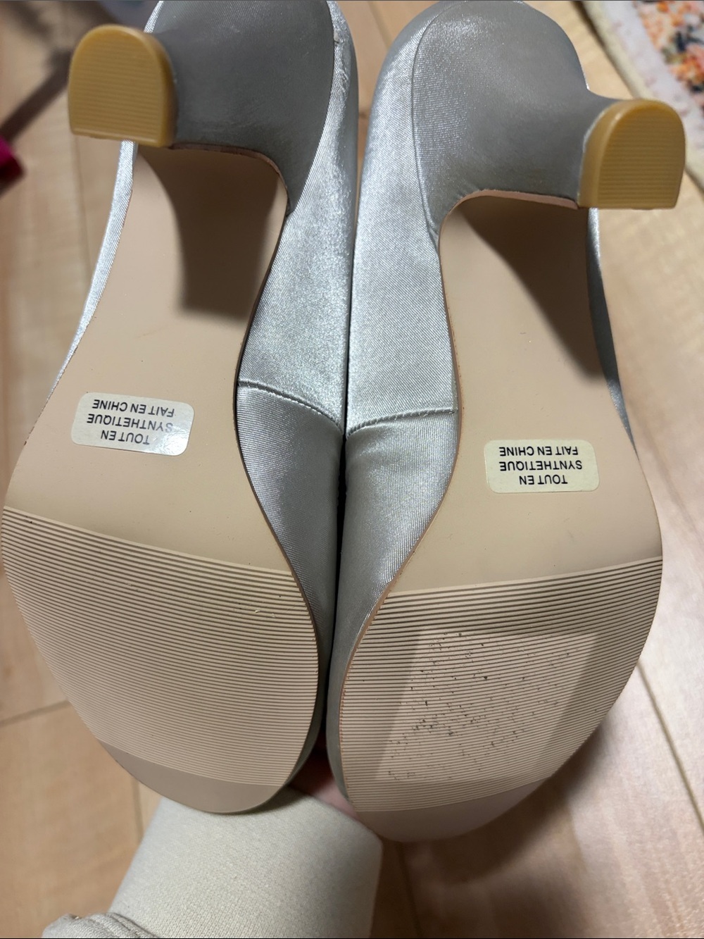 Metallic silver heels - Picture 3 of 4